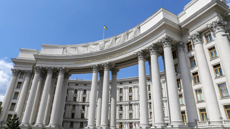 В Киеве ответили на предложенное Москвой перемирие в честь Дня Победы