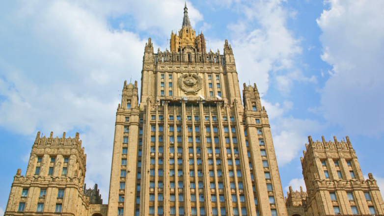 МИД России: из-за санкций США против РФ Трампу останется "выжженная земля"
